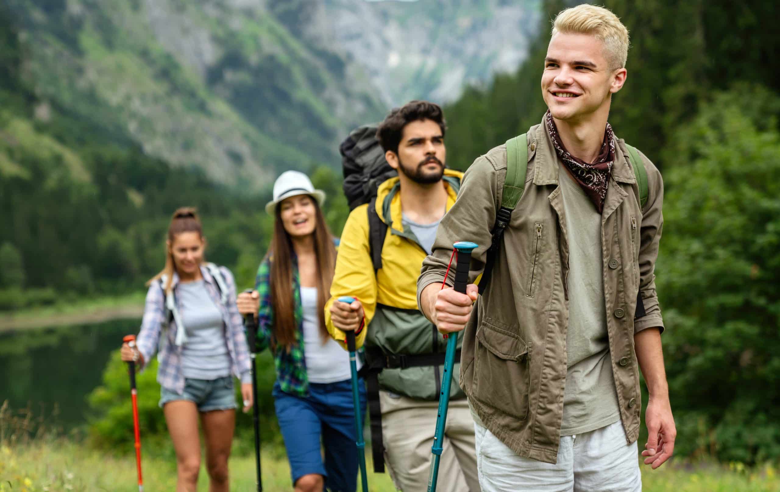 Comment organiser une aventure en kayak dans les fjords norvégiens ?